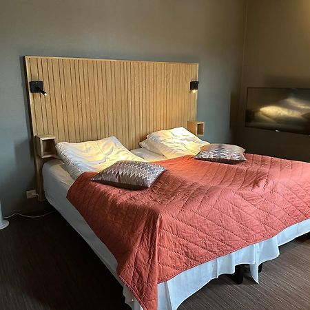 Grong Hotell Ngoại thất bức ảnh